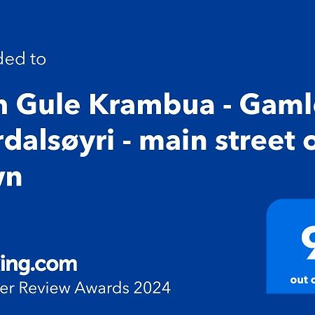 Den Gule Krambua - Gamle Laerdalsoyri - Main Street Old Town公寓 外观 照片